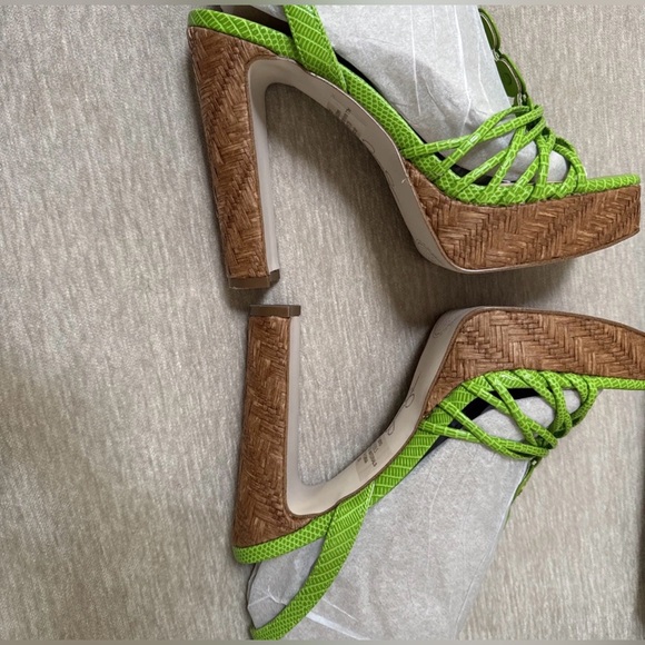 Jessica Simpson Green Lizard Heels Shoes Sexy Size 8.5 New - Picture 5 of 7